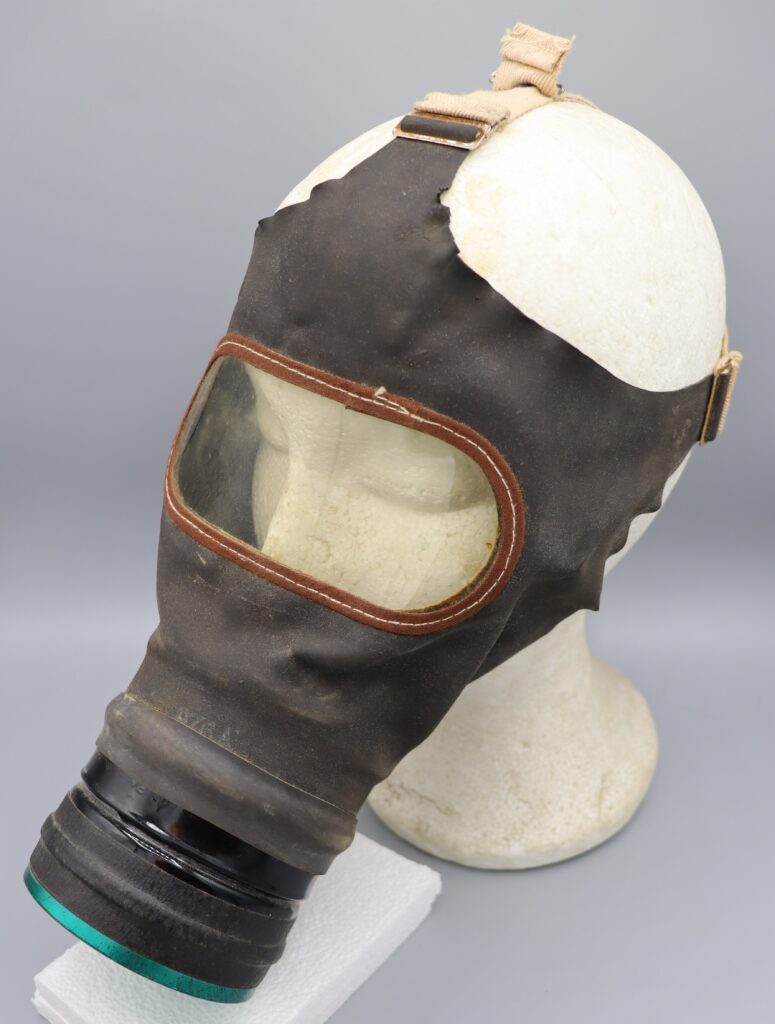 General Civilian Respirator in blue tin