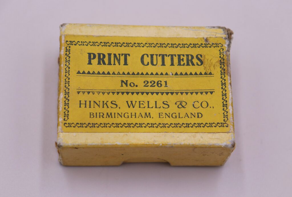 Print cutters