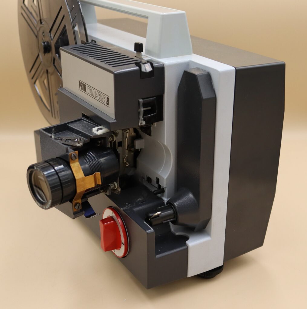 Cine projector