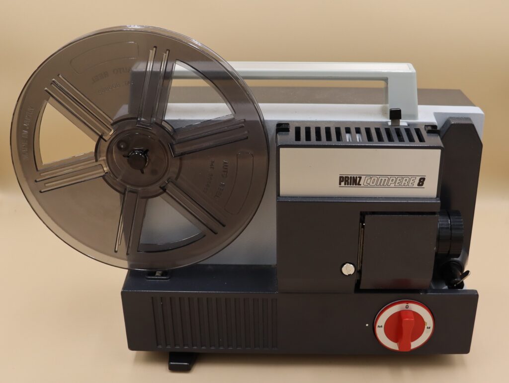 Cine projector