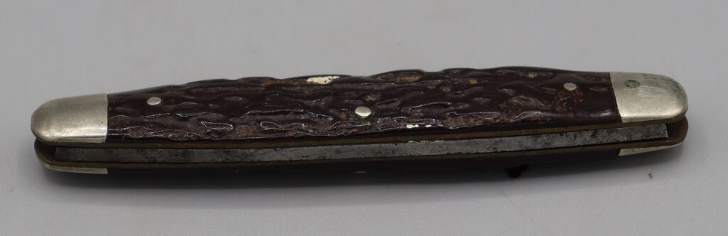 Penknife shown folded, viewed from the underside