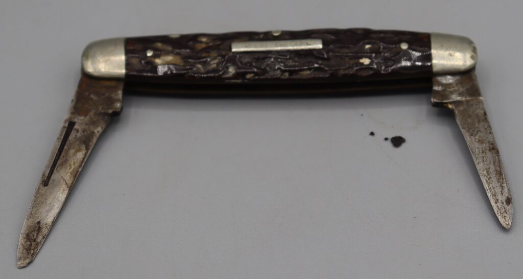 Penknife, shown with both blades open