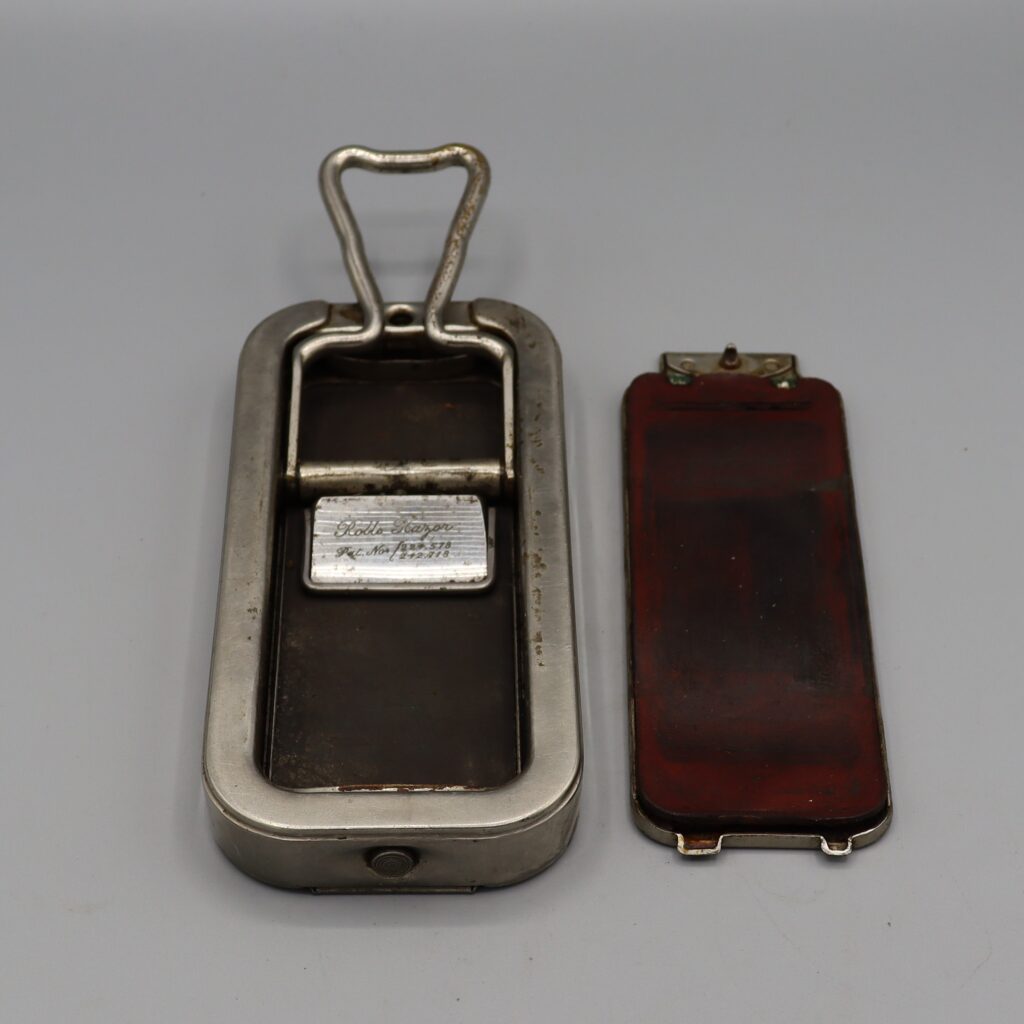 Rolls Razor in open box