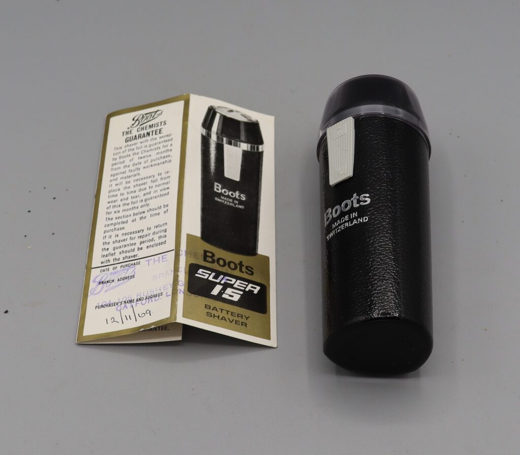 Boots battery shaver & instructions