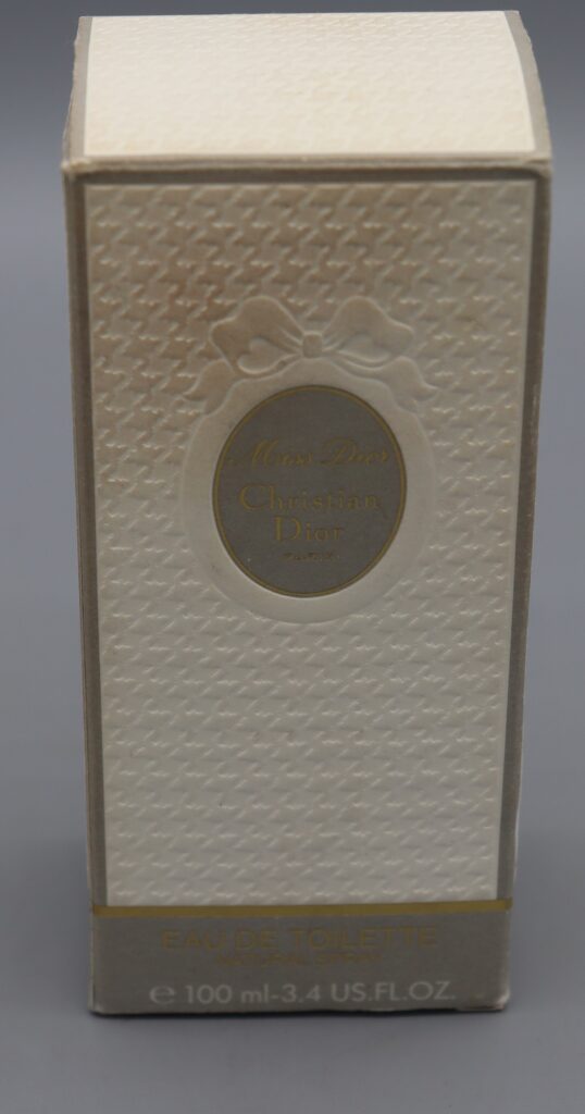 the box for the Miss Dior toilet water bottle