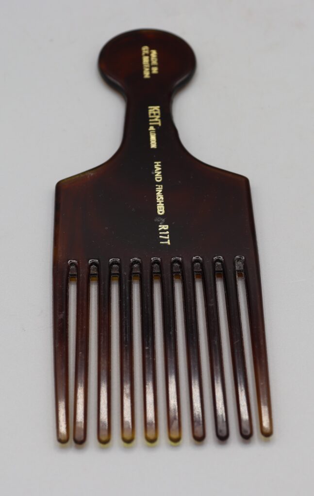 plastic comb